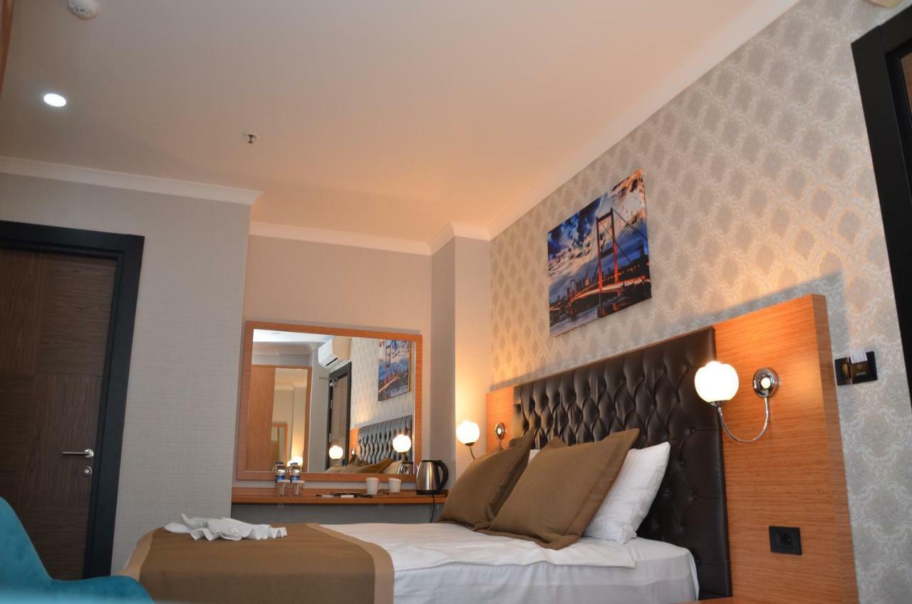 Grand Lark Hotel อดาลาร์ ภายนอก รูปภาพ